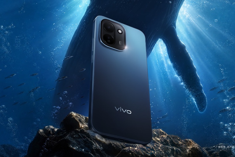 Vivo Y600 Turbo — a 9,020mAh silicon-carbon battery in a mid-range body, with IP68/IP69 certification.