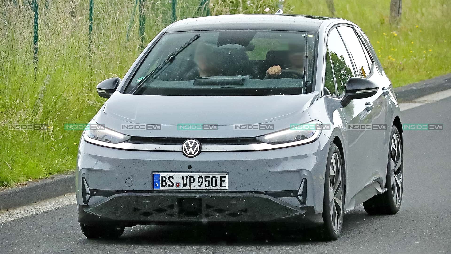 Volkswagen ID.3 Neo GTX 2026 прототип переднего вида