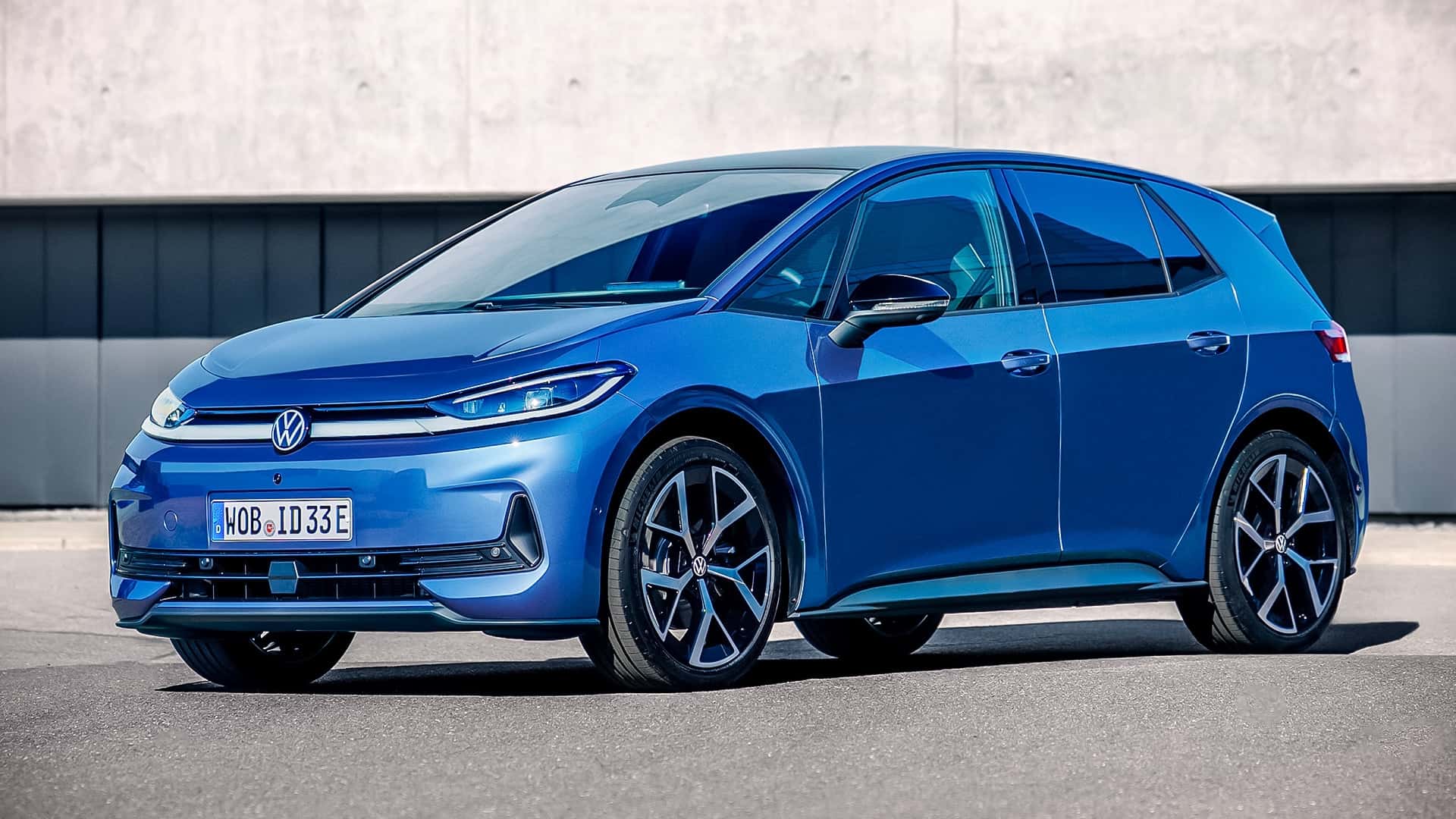 Volkswagen ID.3 Neo 2026 передний вид тестового автомобиля
