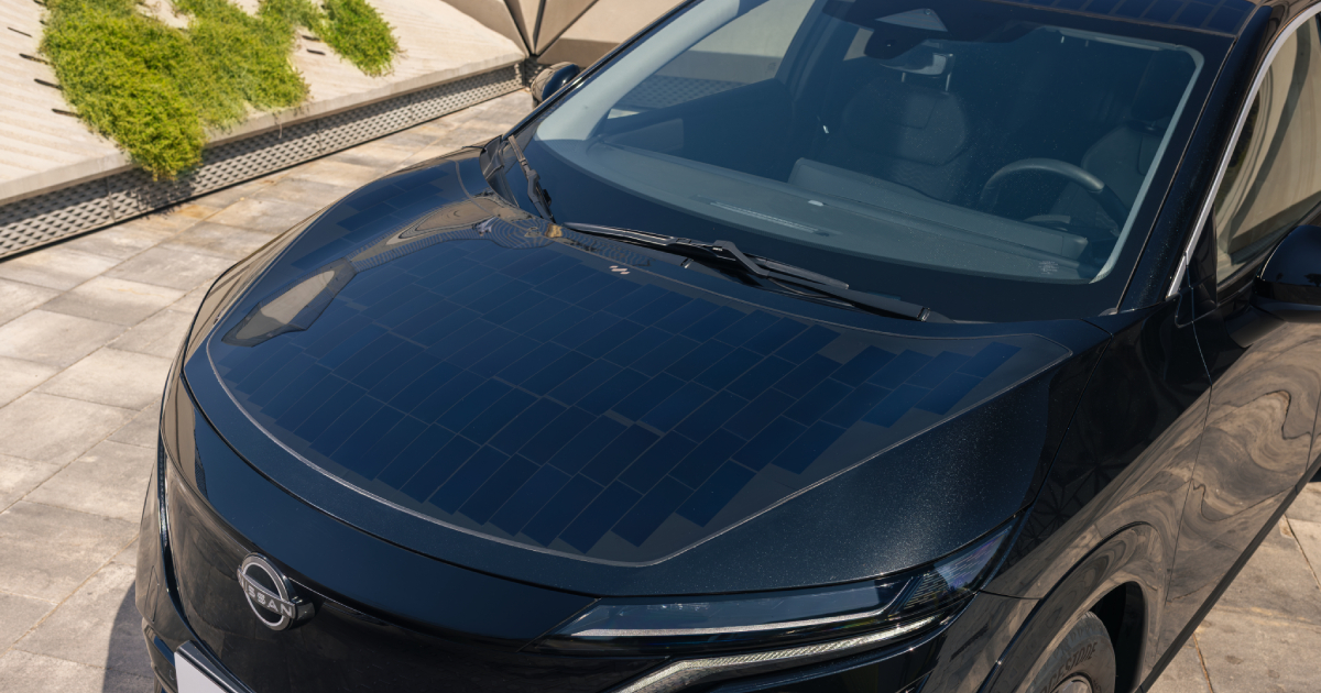 Solar panels on the roof of Nissan Ariya